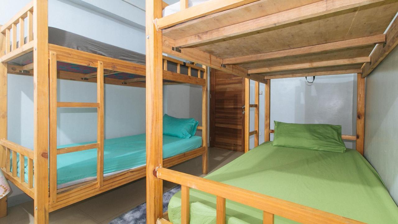 Budget Backpackers Transient House Near Naia By Reddoorz Pasay Ngoại thất bức ảnh